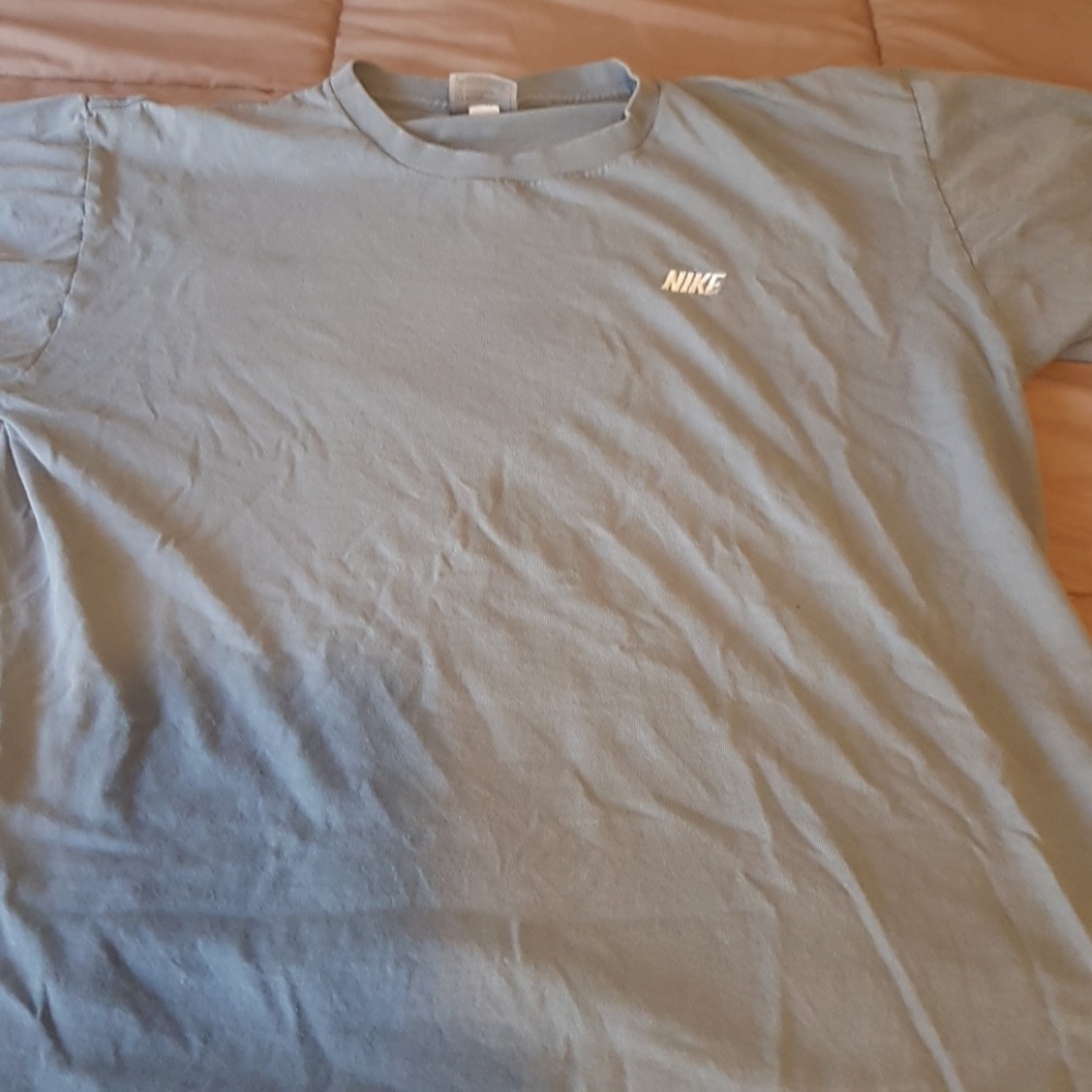 Men's nike shirt